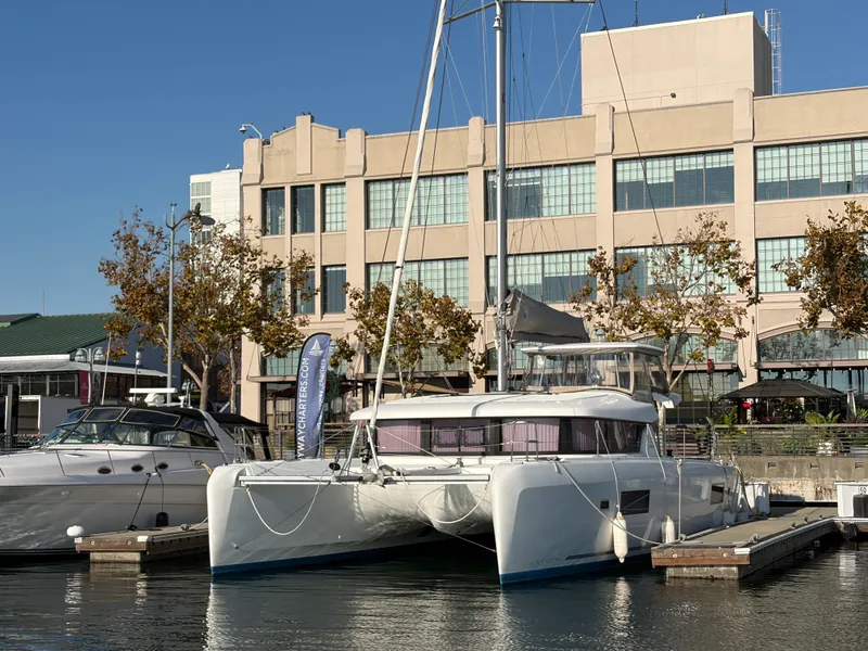 Slide: The Image of Lagoon 42 2021 - 22