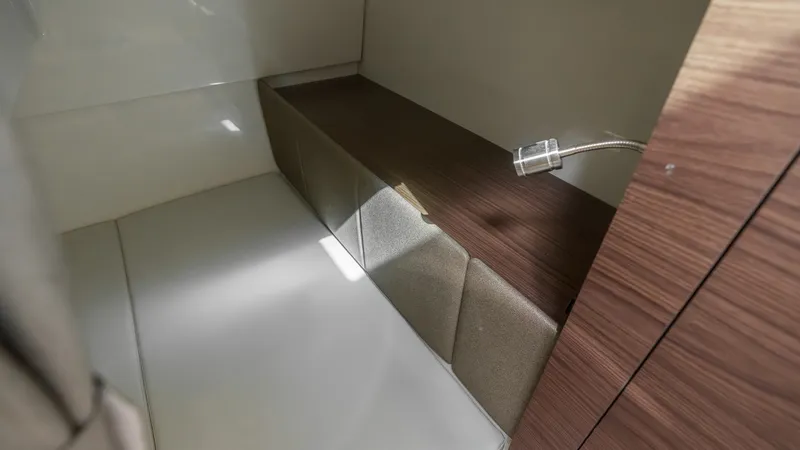 Slide: The Image of Boston Whaler 325 Conquest 2026 - 14