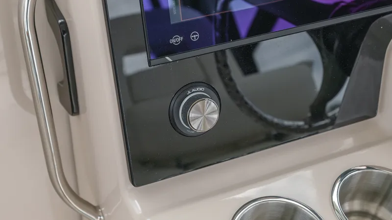 Slide: The Image of Boston Whaler 325 Conquest 2026 - 26