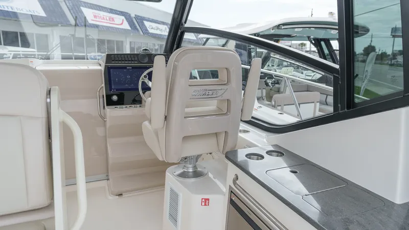 Slide: The Image of Boston Whaler 325 Conquest 2026 - 34