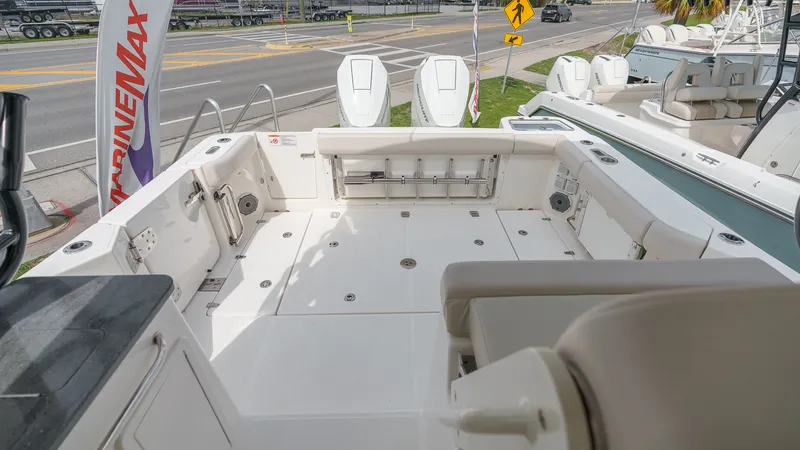 Slide: The Image of Boston Whaler 325 Conquest 2026 - 50