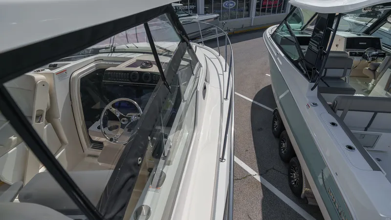 Slide: The Image of Boston Whaler 325 Conquest 2026 - 7