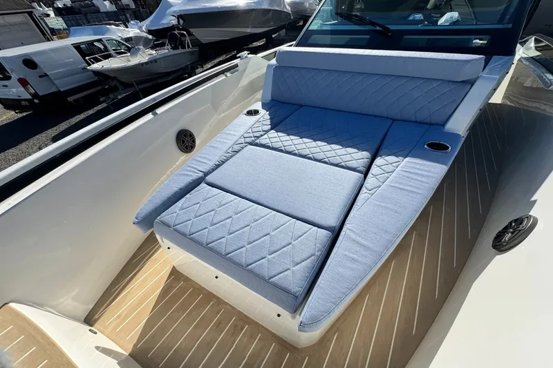 Slide: The Image of Saxdor 320 GTO 2026 - 52