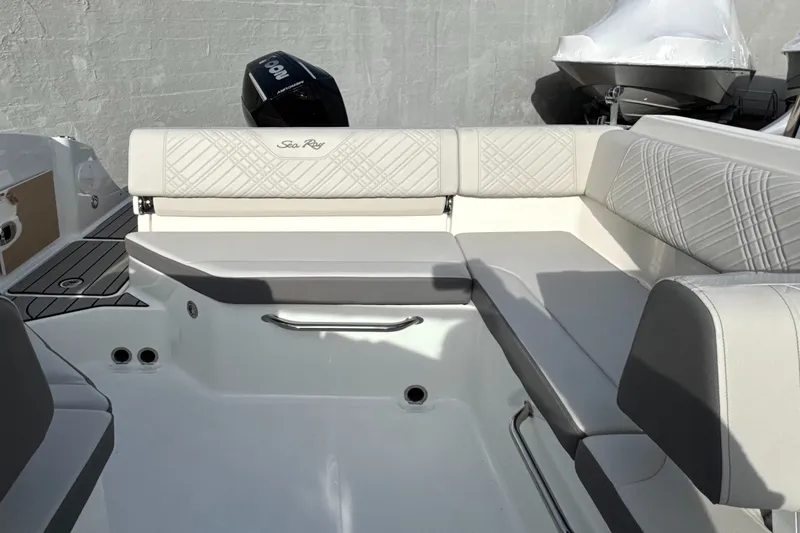 Slide: The Image of Sea Ray SDX 230 Outboard 2026 - 26