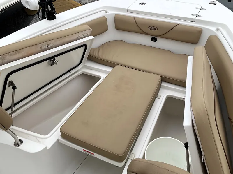 Slide: The Image of Sea Hunt 25 GAMEFISH 2017 - 21