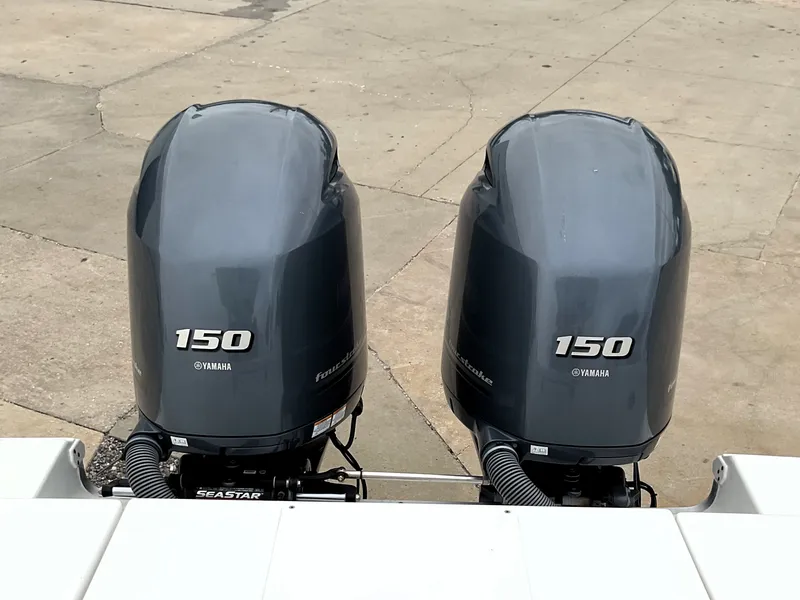 Slide: The Image of Sea Hunt 25 GAMEFISH 2017 - 5