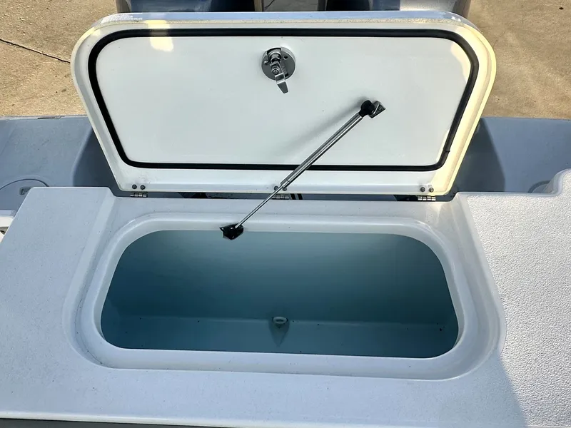 Slide: The Image of Sea Hunt 25 GAMEFISH 2017 - 8