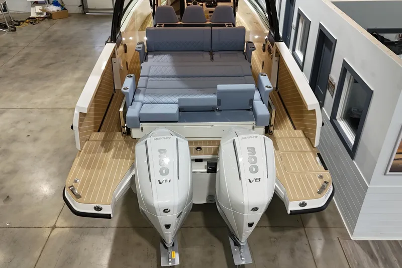 Slide: The Image of Saxdor 320 GTO 2026 - 11