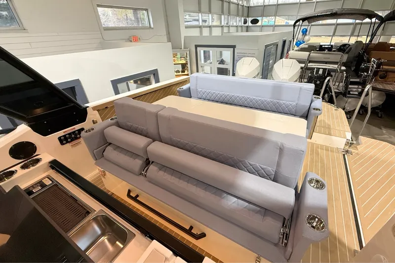 Slide: The Image of Saxdor 320 GTO 2026 - 22