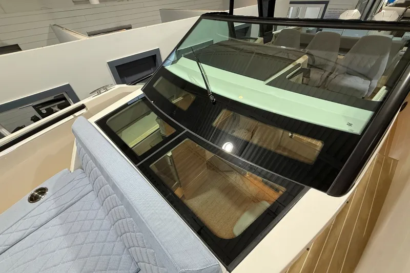 Slide: The Image of Saxdor 320 GTO 2026 - 37