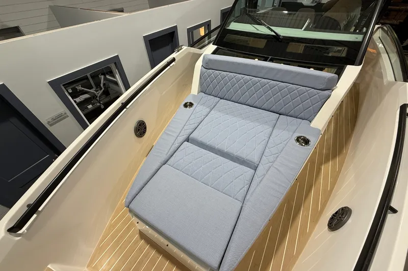 Slide: The Image of Saxdor 320 GTO 2026 - 39