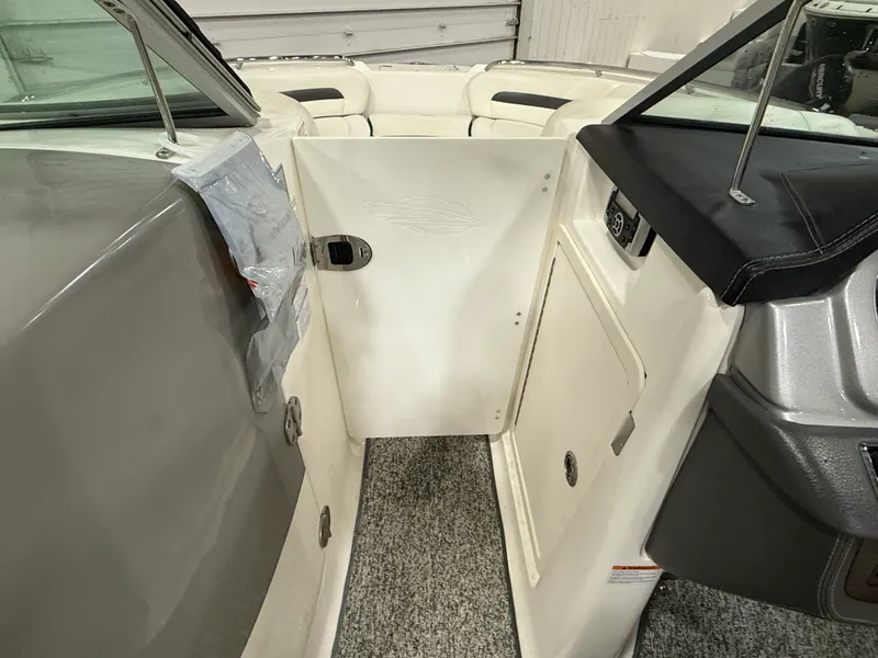 Slide: The Image of Chaparral SUNESTA 264 2015 - 19