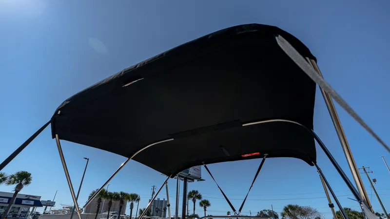 Slide: The Image of Boston Whaler 170 Montauk 2026 - 40