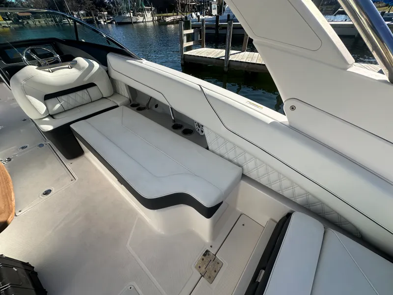 Slide: The Image of Regal LX6 2024 - 10