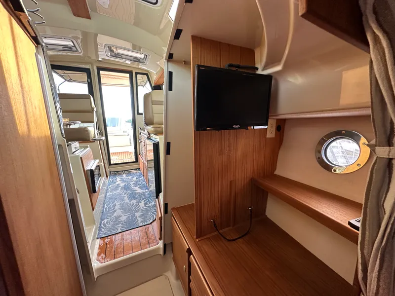 Slide: The Image of Ranger TUG R-27 2024 - 18