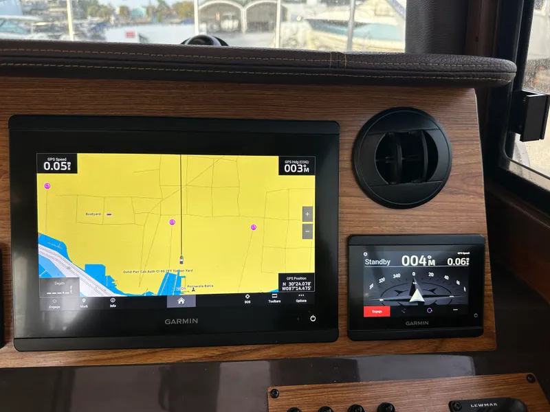 Slide: The Image of Ranger TUG R-27 2024 - 22