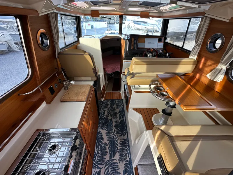 Slide: The Image of Ranger TUG R-27 2024 - 29