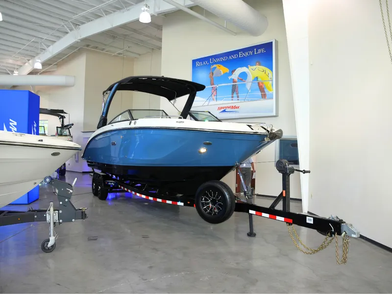 The Image of Sea Ray SDX 290 2026 - 0