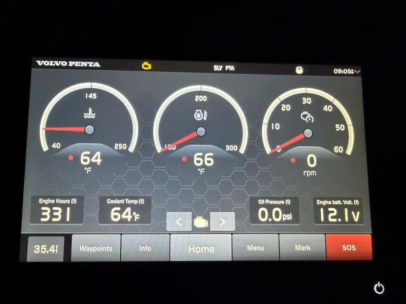 Slide: The Image of Cobalt R8 SURF 2022 - 50