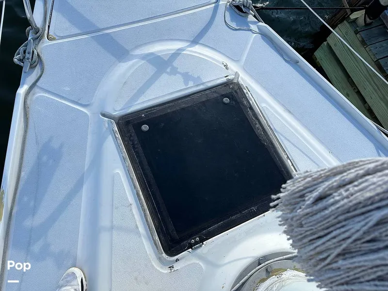 Slide: The Image of V Berth Hatch/window - 13938785