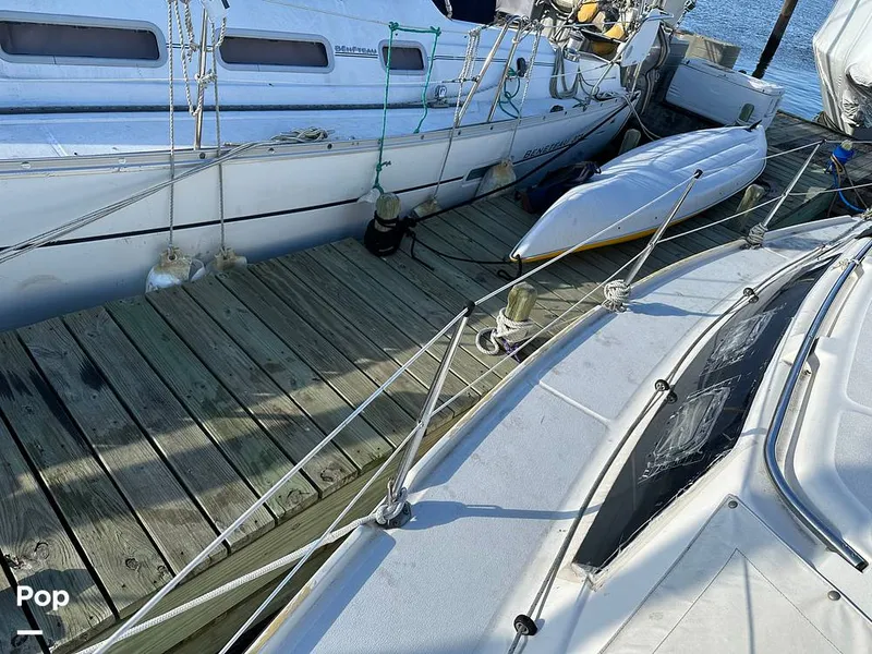 Slide: The Image of Starboard Lifines - 13938769