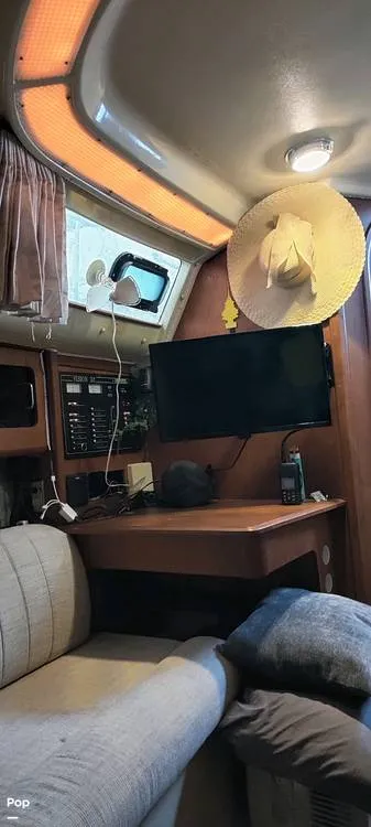 Slide: The Image of Chart Table - 13752163