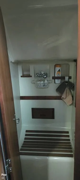 Slide: The Image of Shower - 13752166