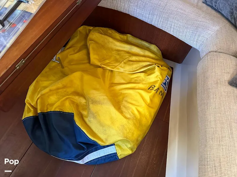 Slide: The Image of Hunter Vision 32 1991 - 13938817