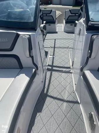 Slide: The Image of Yamaha 275 SE 2019 - 13700762