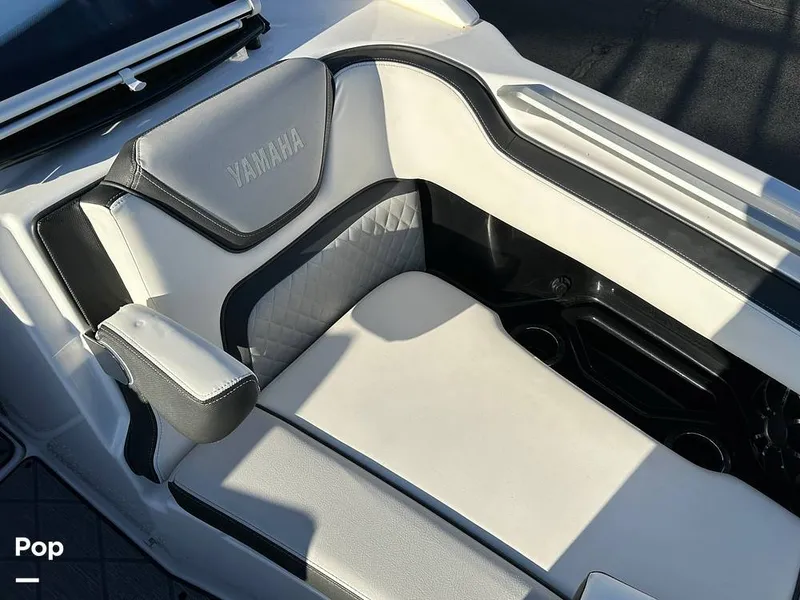 Slide: The Image of Yamaha 275 SE 2019 - 14641376