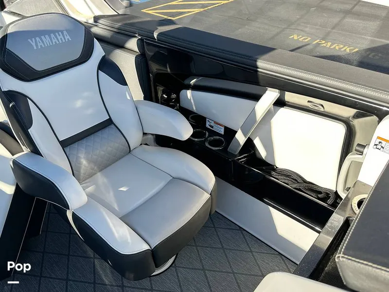 Slide: The Image of Yamaha 275 SE 2019 - 14641377