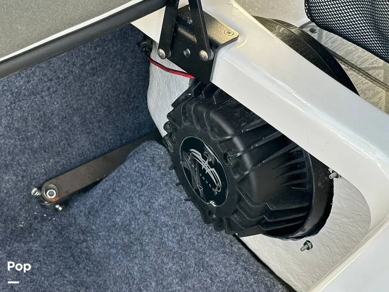 Slide: The Image of Yamaha 275 SE 2019 - 14641380