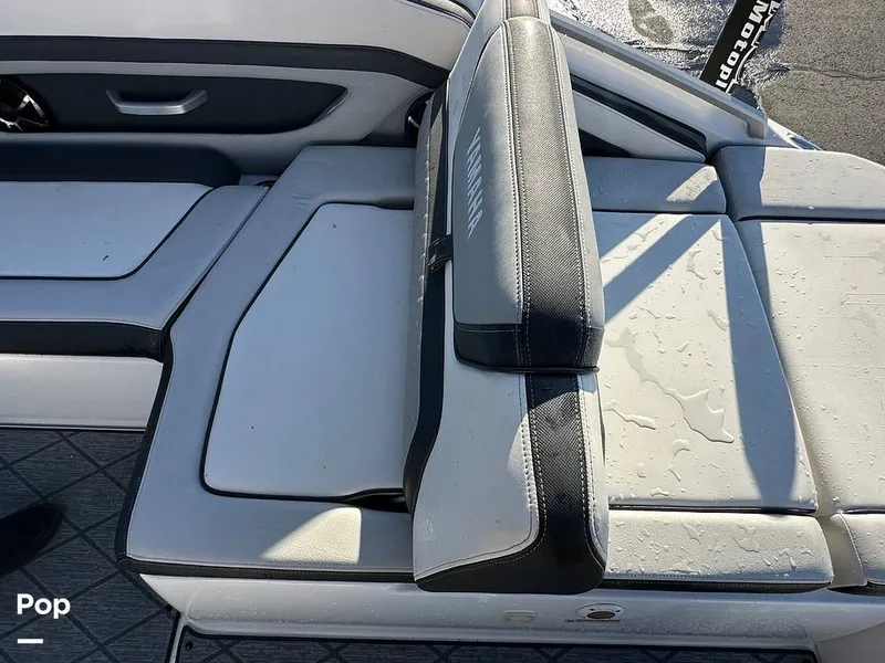 Slide: The Image of Yamaha 275 SE 2019 - 14641407