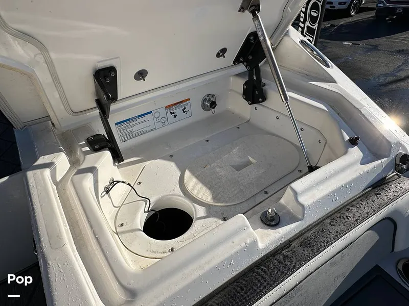 Slide: The Image of Yamaha 275 SE 2019 - 14641409