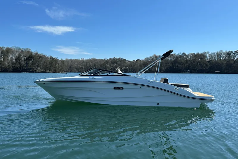 The Image of Sea Ray SPX 210 2025 - 0