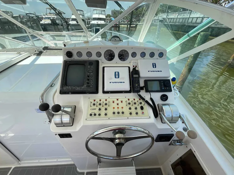 Slide: The Image of Cabo 35 Express 2001 - 8