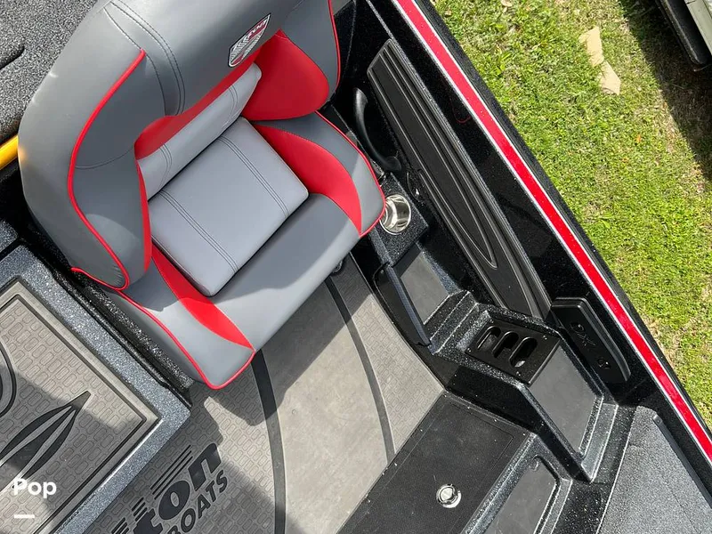 Slide: The Image of Triton 20 XP Patriot 2024 - 13991524