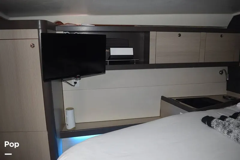 Slide: The Image of Beneteau Oceanis 54 2012 - 13822304