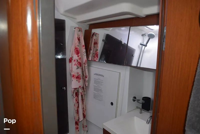 Slide: The Image of Beneteau Oceanis 54 2012 - 13822315