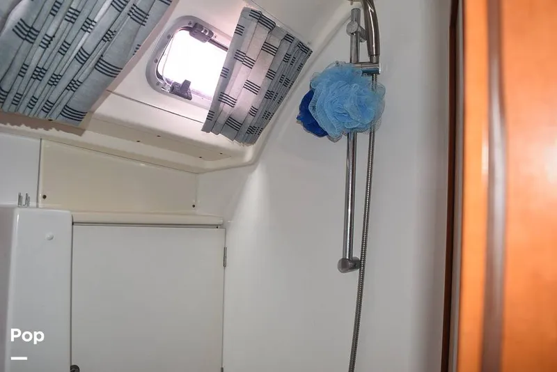 Slide: The Image of Head - Midship - 13822397