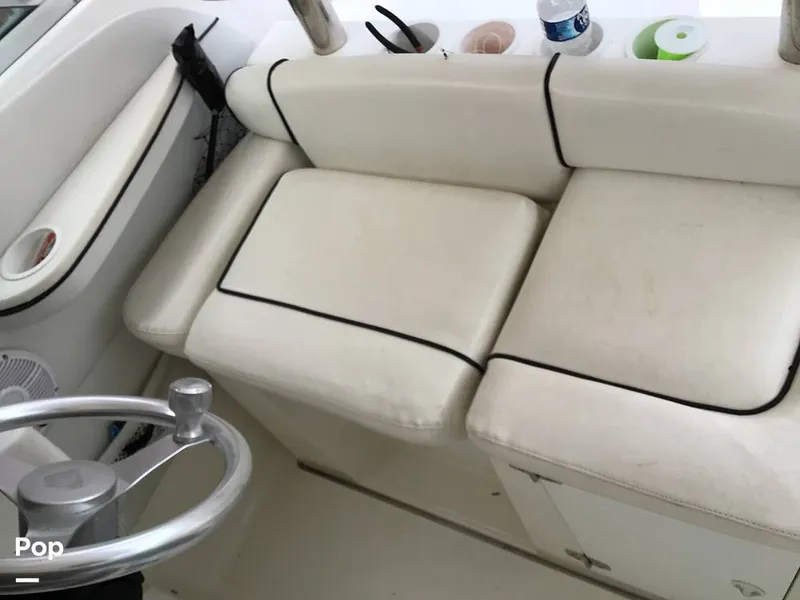 Slide: The Image of Cockpit Seating - 13727944