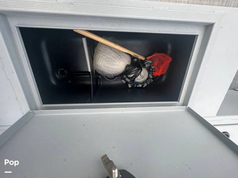 Slide: The Image of Bait Well - 13799866
