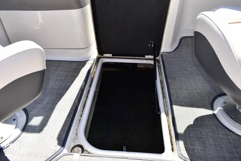 Slide: The Image of Chaparral 2430 VRX 2018 - 13902925