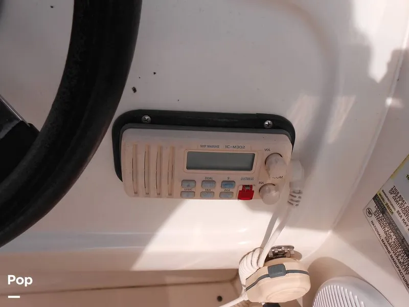 Slide: The Image of Sea Ray 240 Sundancer 1996 - 13763854