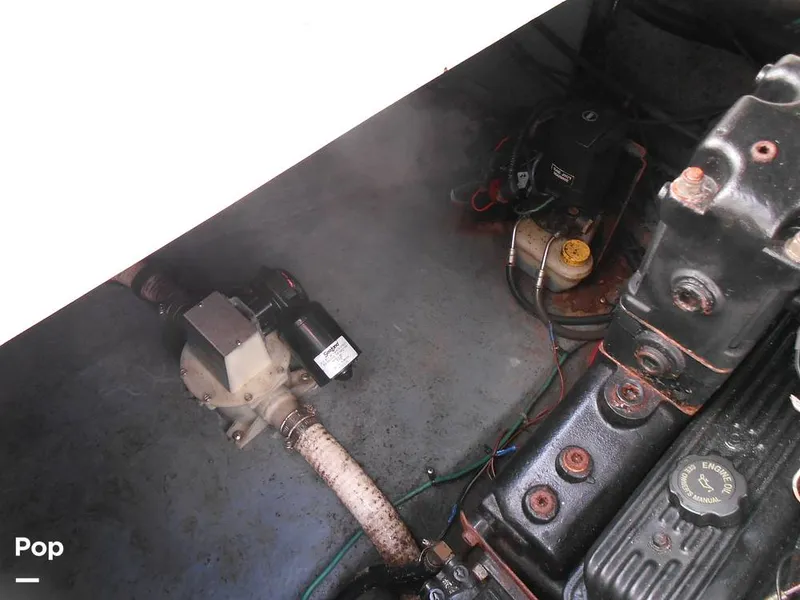 Slide: The Image of Sea Ray 240 Sundancer 1996 - 13764029