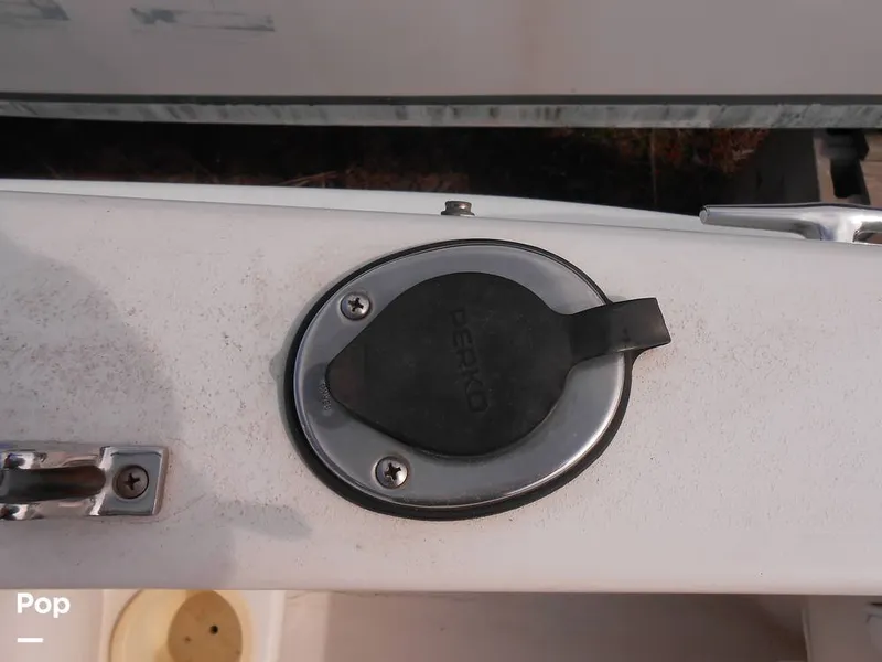 Slide: The Image of Sea Ray 240 Sundancer 1996 - 13764037