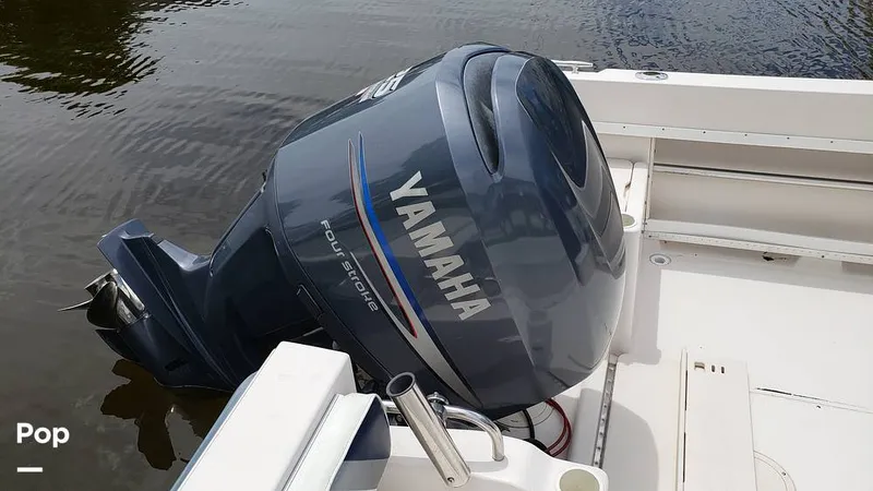 Slide: The Image of Grady-White 226 Seafarer 1994 - 14400046