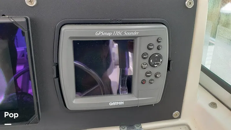 Slide: The Image of Grady-White 226 Seafarer 1994 - 14400093