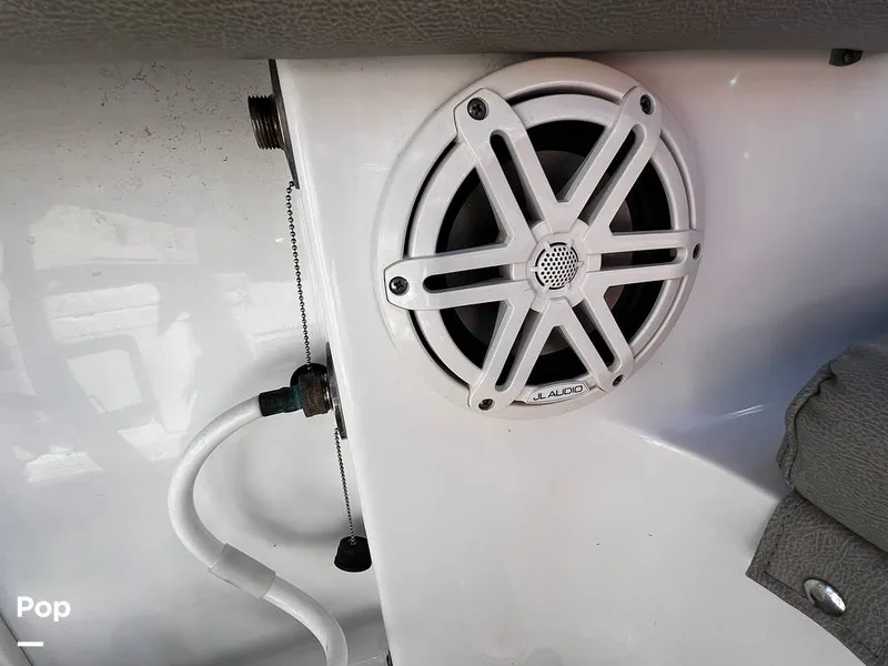 Slide: The Image of Exterior Speakers - 13789277
