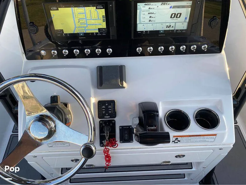 Slide: The Image of Steering Wheel Knob - 13748874